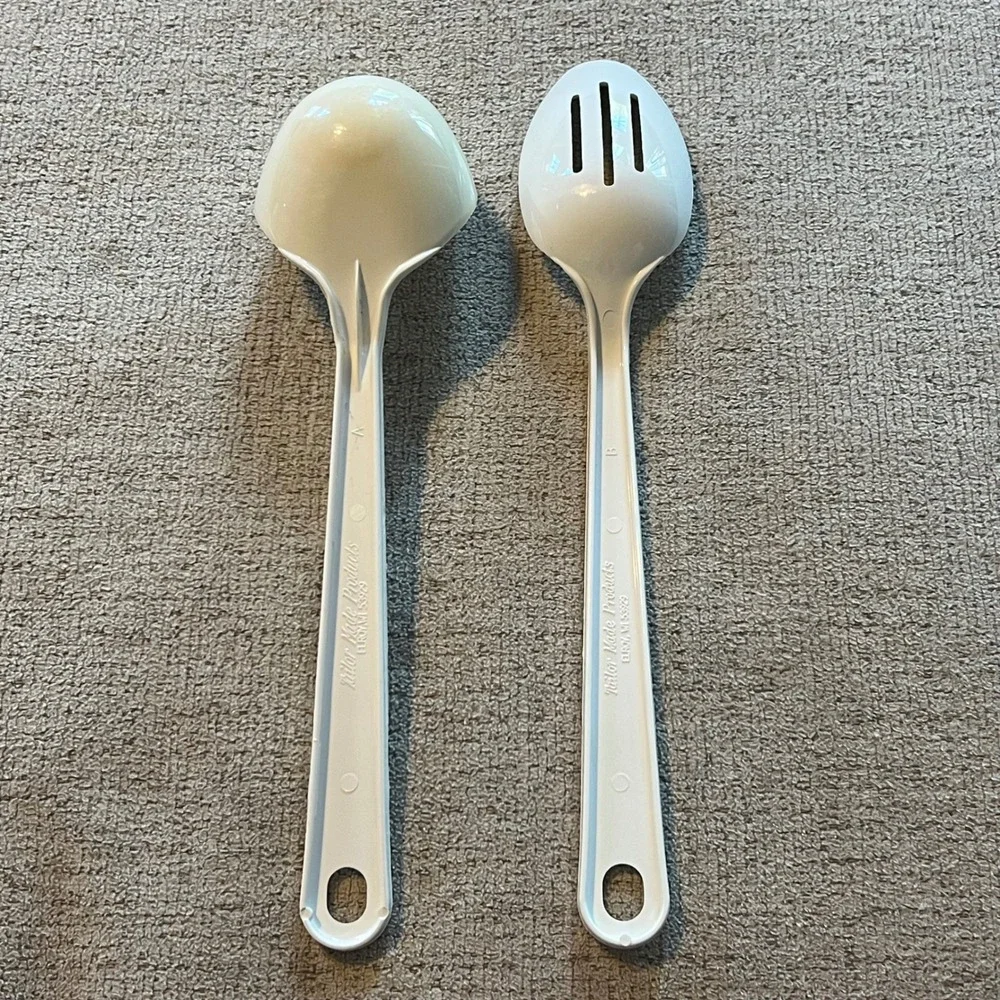 Tailor Made Products White Plastic Serving Spoon Set Solid and Slotted Spoons